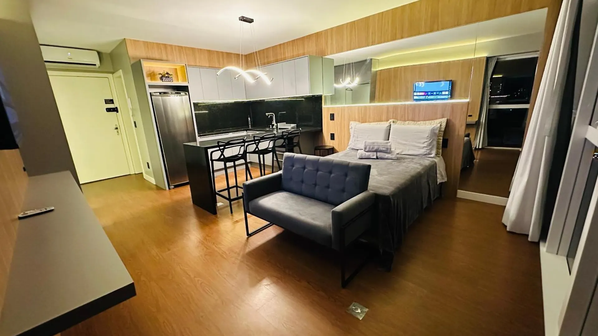 Studio, Proximo Ao Consulado Eua Porto Alegre Brasilien
